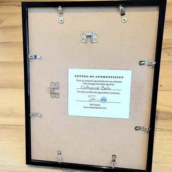 Daisy Duke Catherine Bach Autographed 11X14 Framed & Matted with COA DOH - Picture 4 of 4